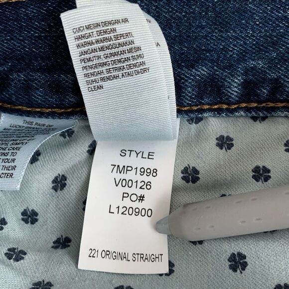 Lucky Brand 221 Original Straight Distressed Jeans Men’s Denim Size 36/32 - Picture 9 of 11